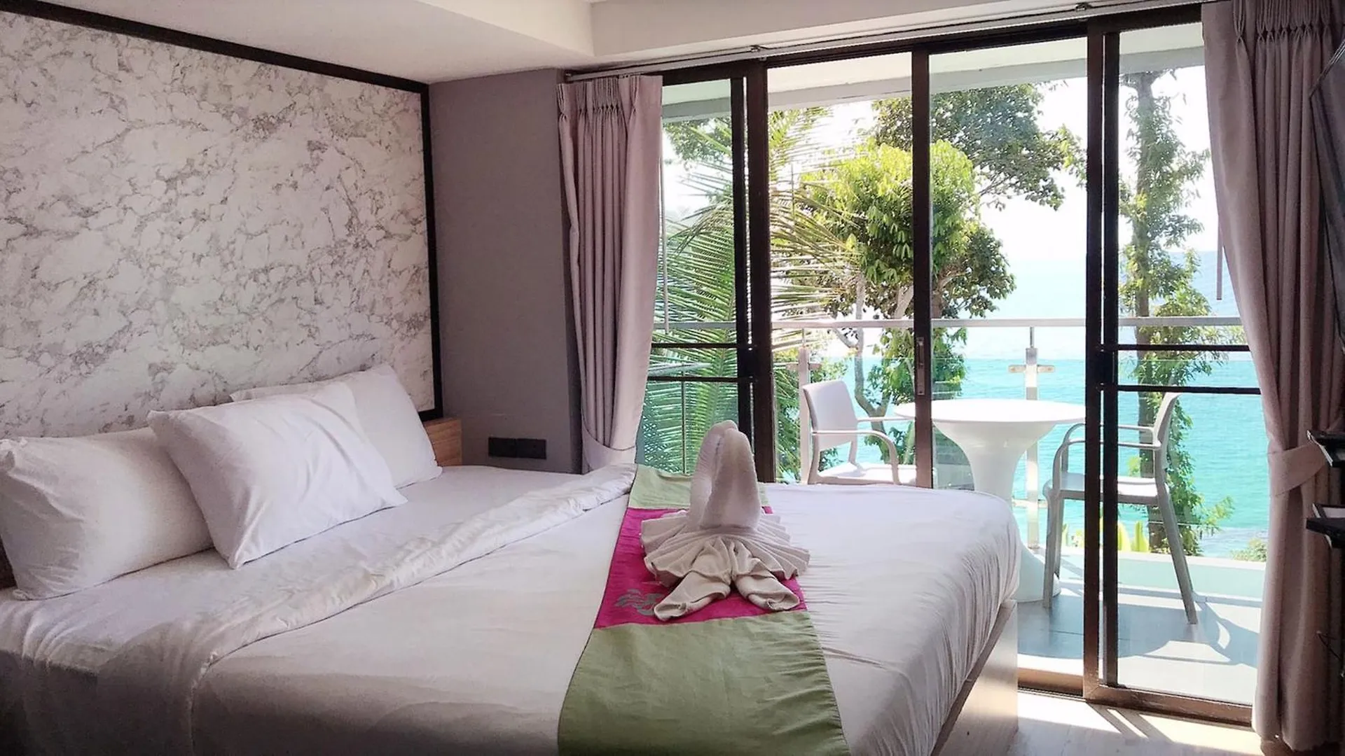 Cliff Lanta Suite-Koh Lanta Krabi