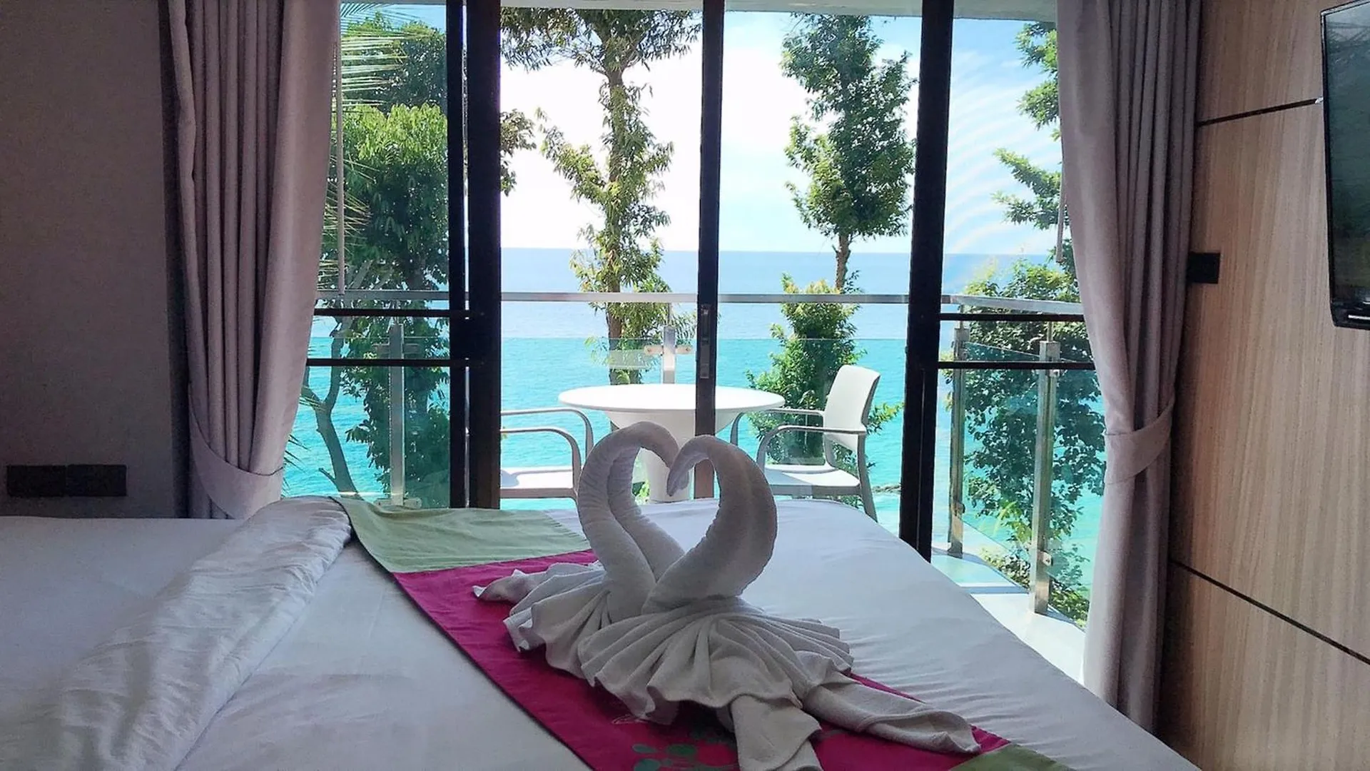 Cliff Lanta Suite-Koh Lanta Krabi Resort