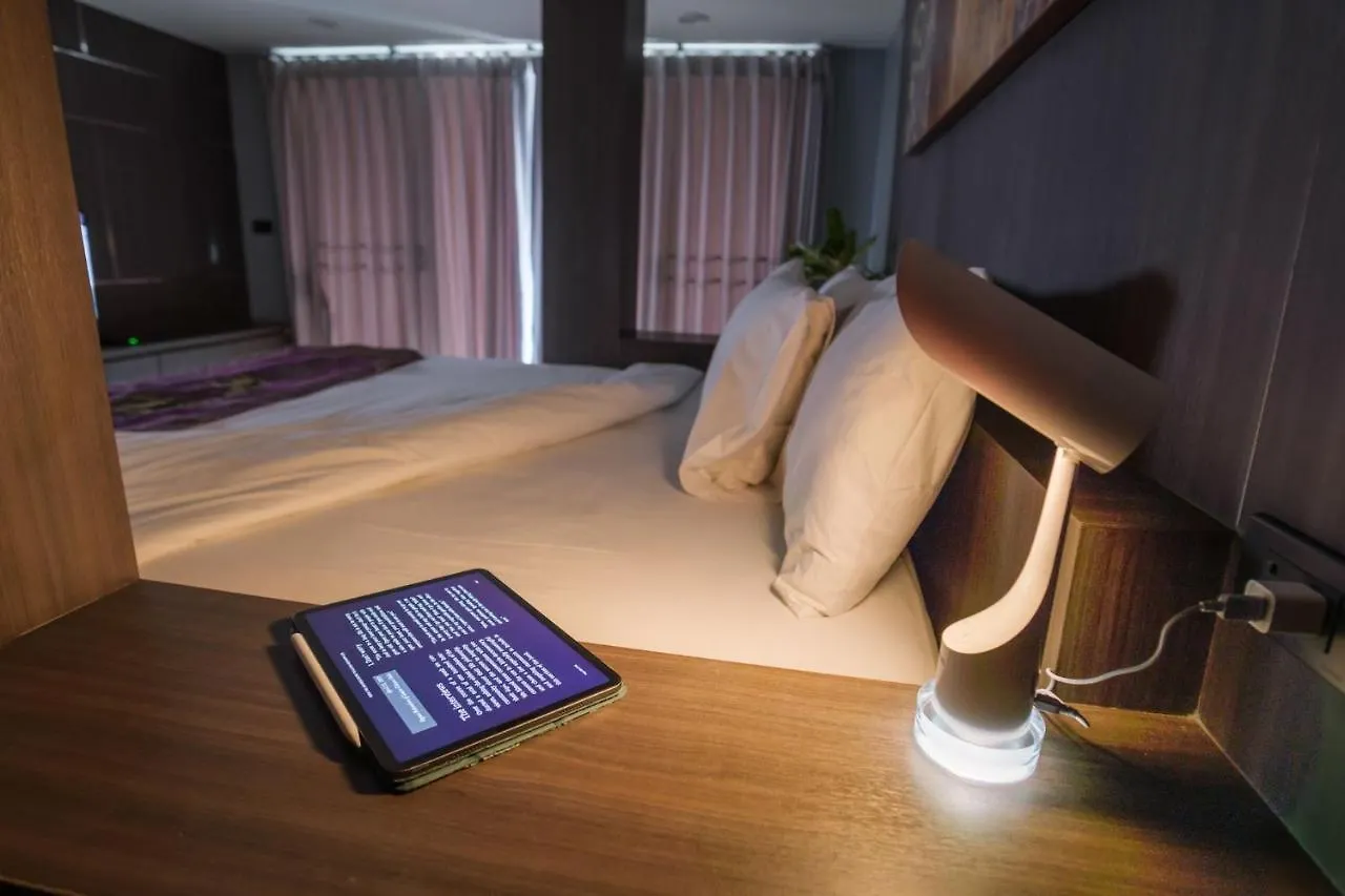 Cliff Lanta Suite-Koh Lanta Krabi Thailand